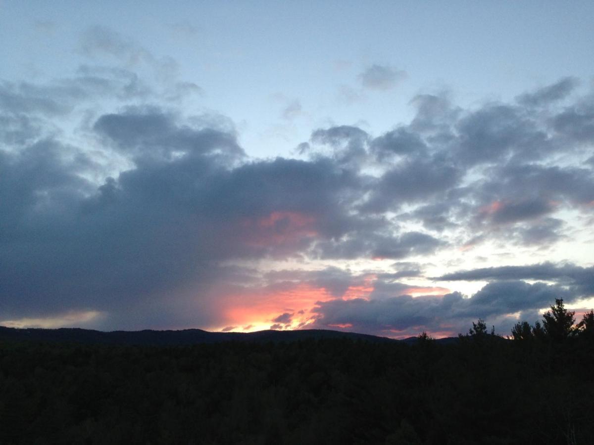 Adams Hill House Retreat - Artist-Architect'S Estate, Newfane Vermont Bagian luar foto