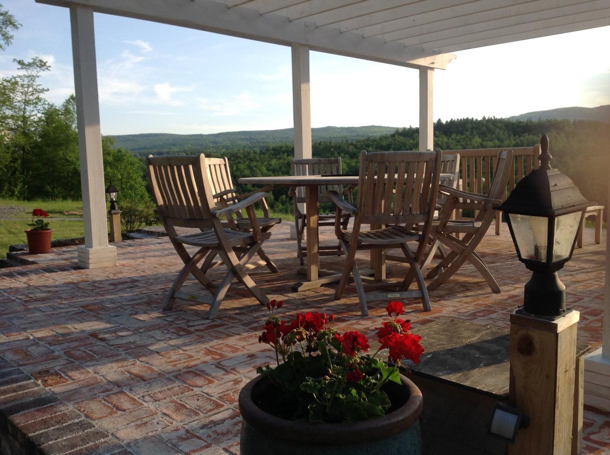 Adams Hill House Retreat - Artist-Architect'S Estate, Newfane Vermont Bagian luar foto