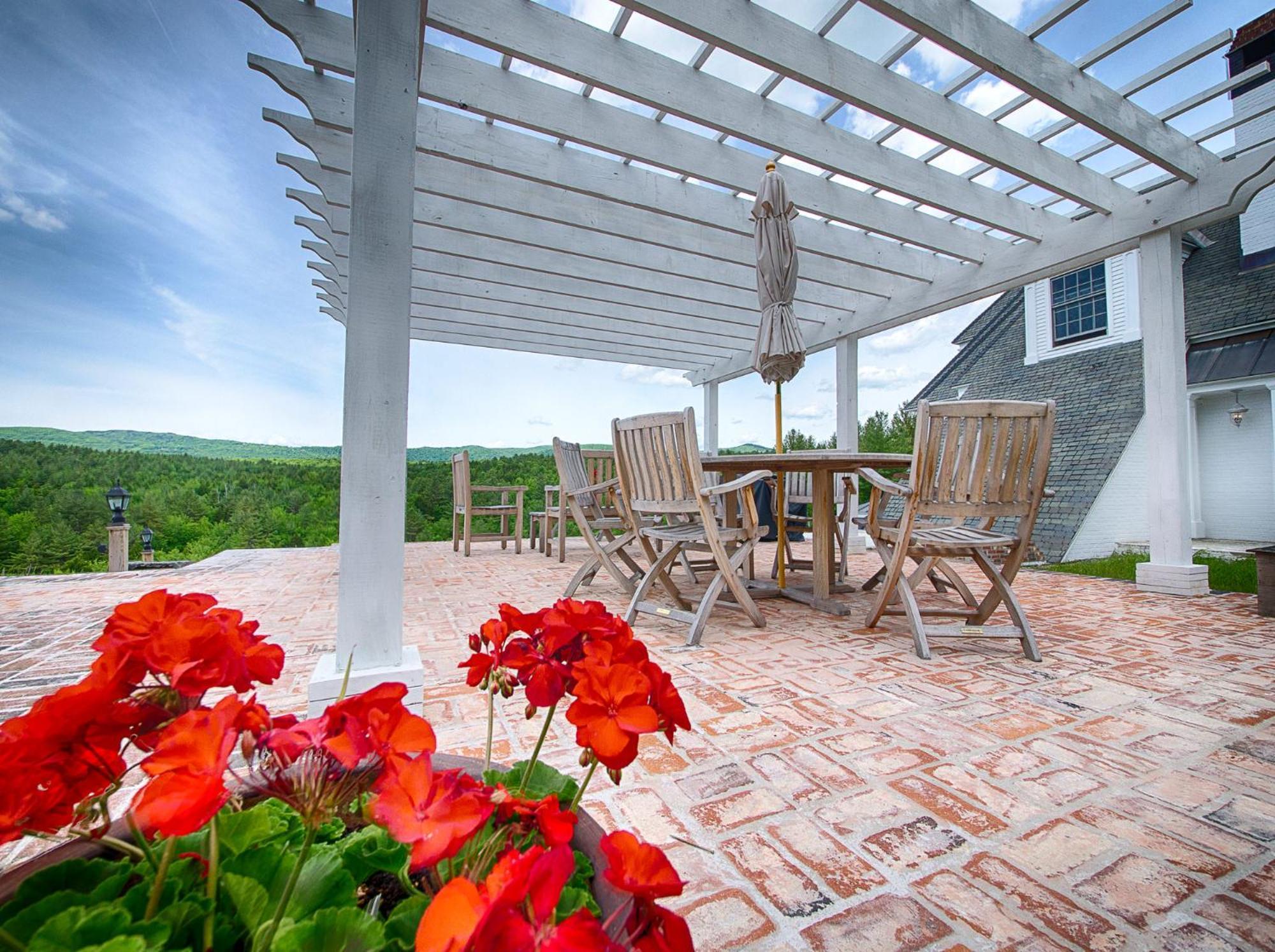 Adams Hill House Retreat - Artist-Architect'S Estate, Newfane Vermont Bagian luar foto